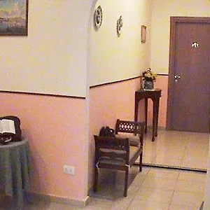 https://dimora-napoletana.hotels-amalfi.com